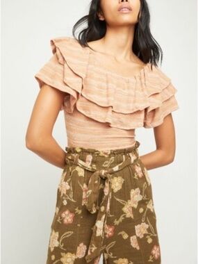 NWT Free People Heirloom Top in Doe Combo Size Large